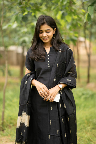 Blackberry Threads Suit