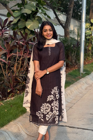 Black Luna kurti and dupatta