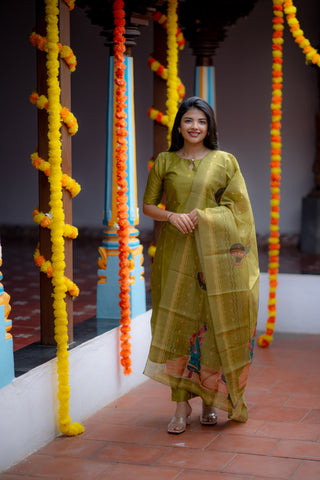 Vintage Mehandi Rawsilk Suit Set