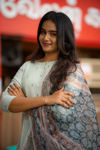 Dewdrop Charm linen 3 piece suit