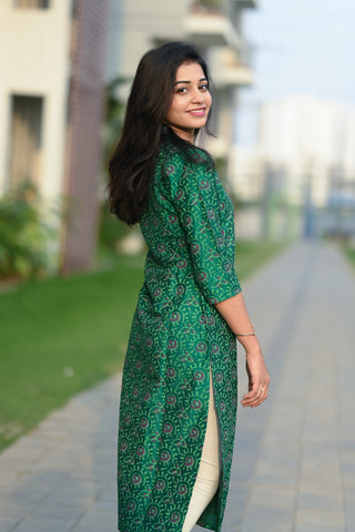 Classic Emerald kurti