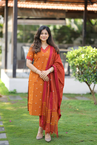 Rusty Rose 3 piece suit