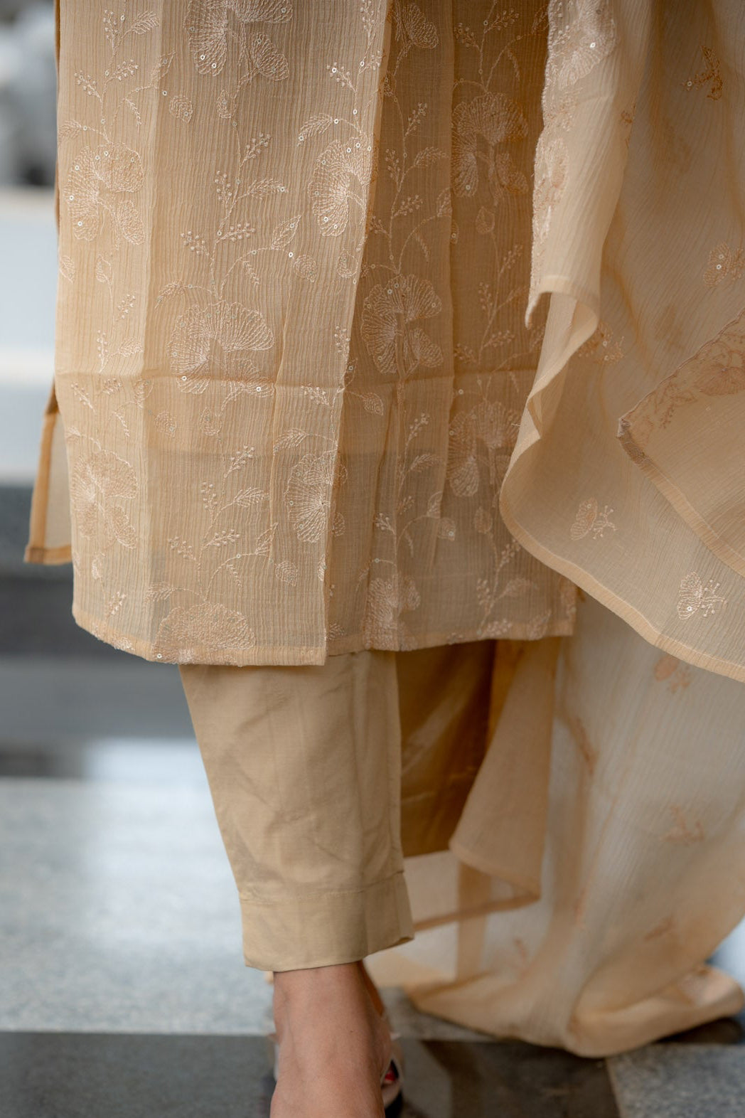 Golden Haze 3 piece suit