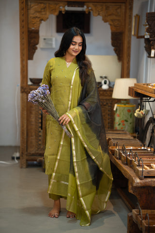 Autumn Mustard linen 3 piece suit