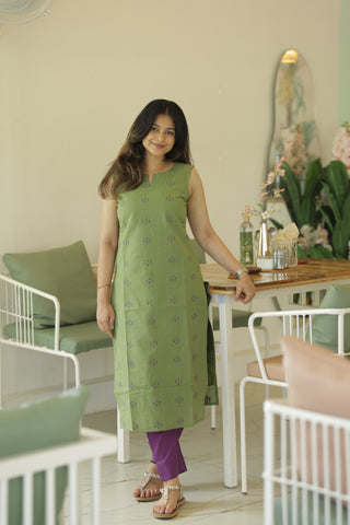 Soft Sage Set ( short sleeve provided)