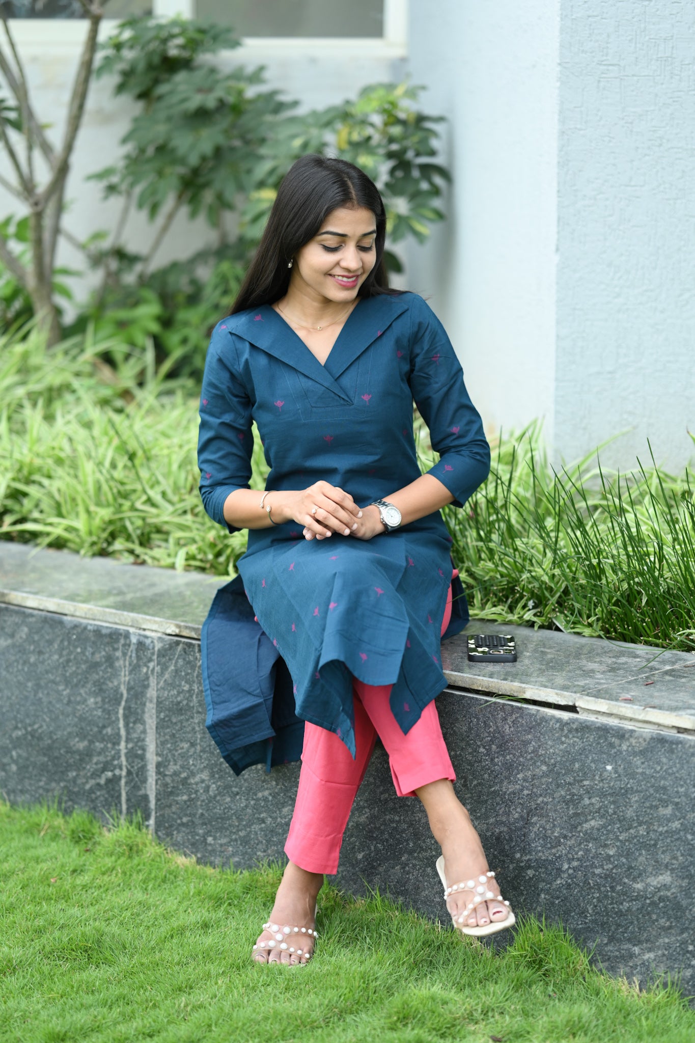 Navy Rose kurtaset