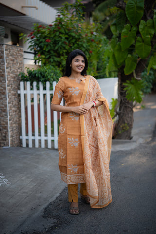 Apricot bloom Munga silk 3 Piece Suit