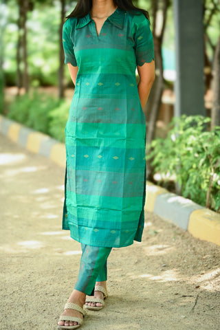 Raw silk kurtaset