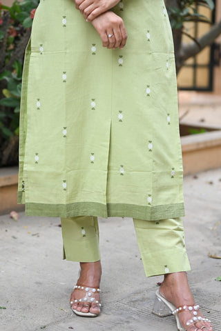 Pistachio Pearl Coords