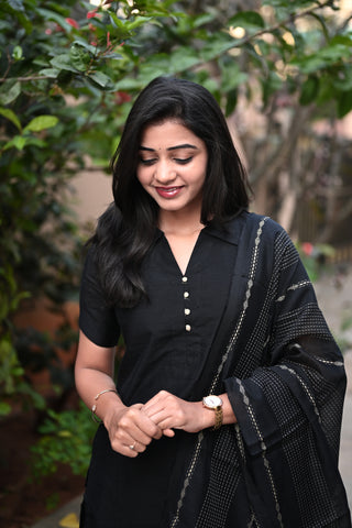 Blackberry threads 3 piece suit