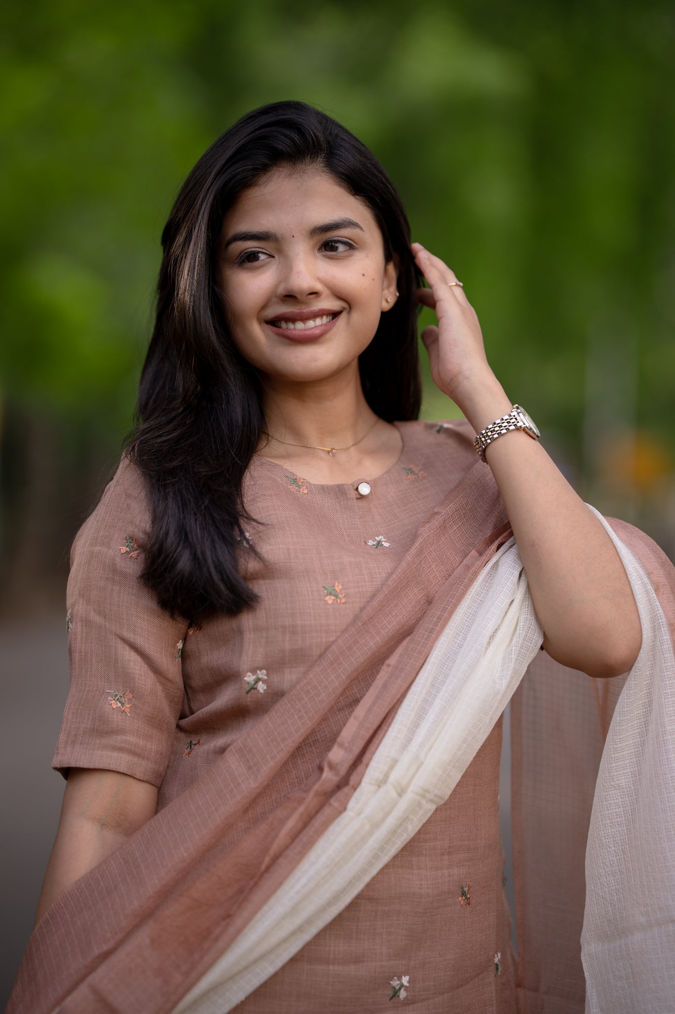 Almond Blush Linen 3 piece suit